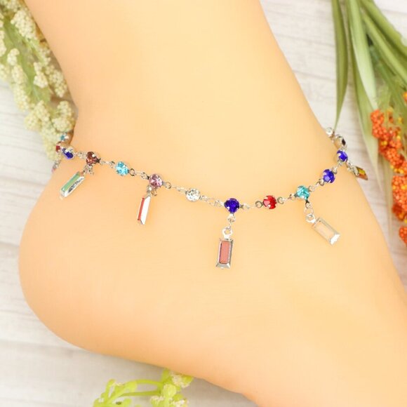 "Handmade Anklet – Elegant & Delicate Jewelry for Women | UNVRC1322 - Picture 2 of 10